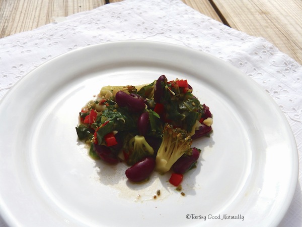 Epinards et brocolis aux haricots rouges végétalien