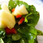 Tasting Good Naturally : Salade d'épinards aux pommes et poivrons et jus d'orange #vegan