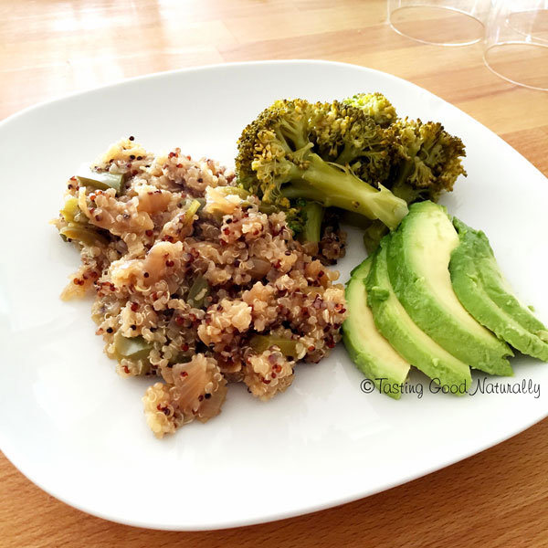 Tasting Good Naturally: Quinoa aux petits légumes, brocolis vapeur et avocat #vegan