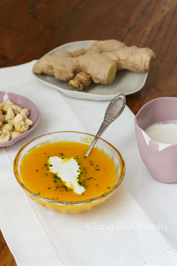 Tasting Good Naturally : Soupe aux carottes, gingembre et citron et crème aux noix de cajou #vegan