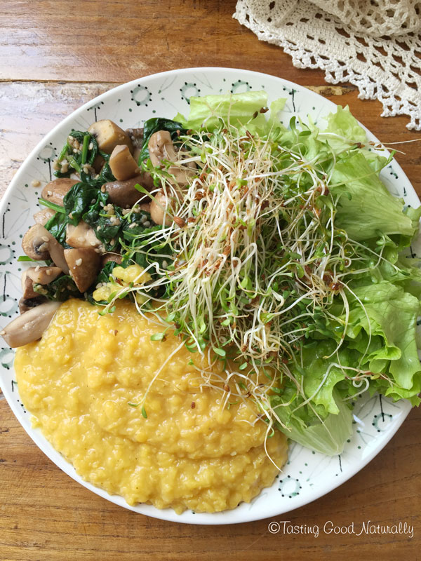 Tasting Good Naturally : Poêlée de champignons épinards, lentilles corail, et crudités #vegan